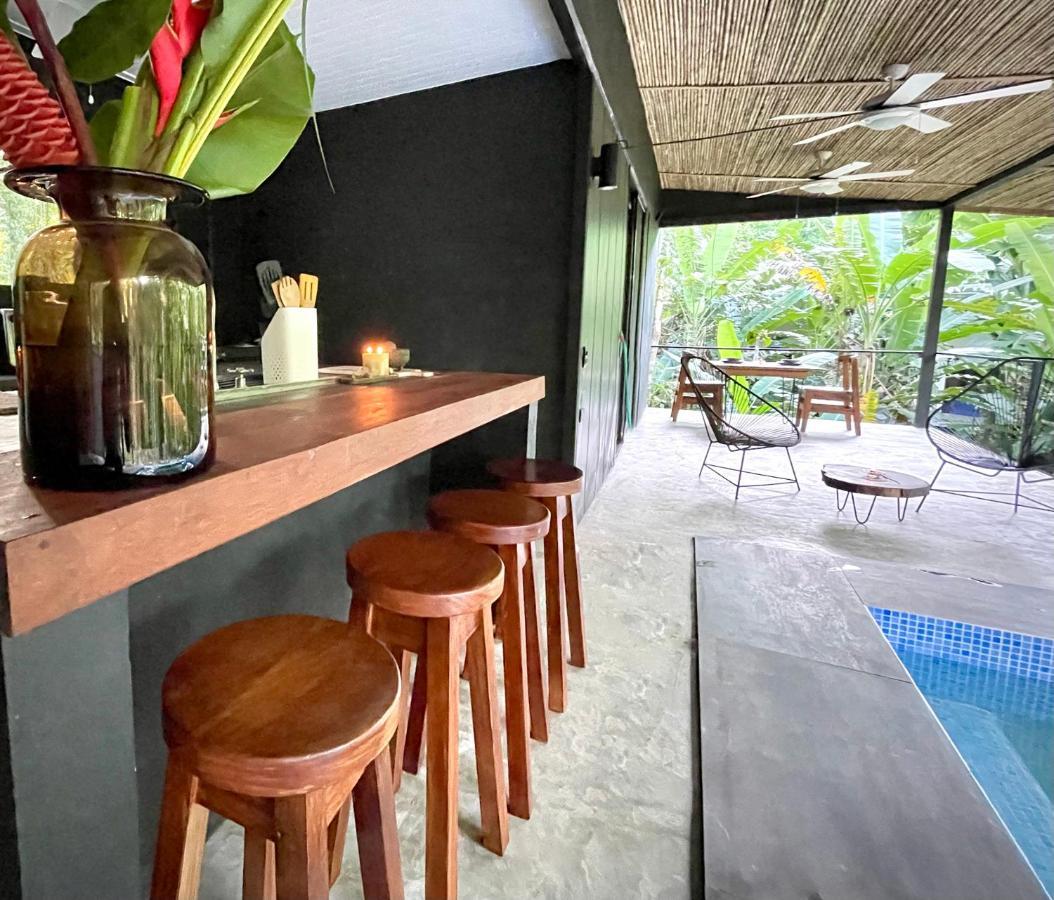 Villa Joeyshe- New Luxury Villa With Pool & Ac Puerto Viejo de Talamanca Eksteriør bilde